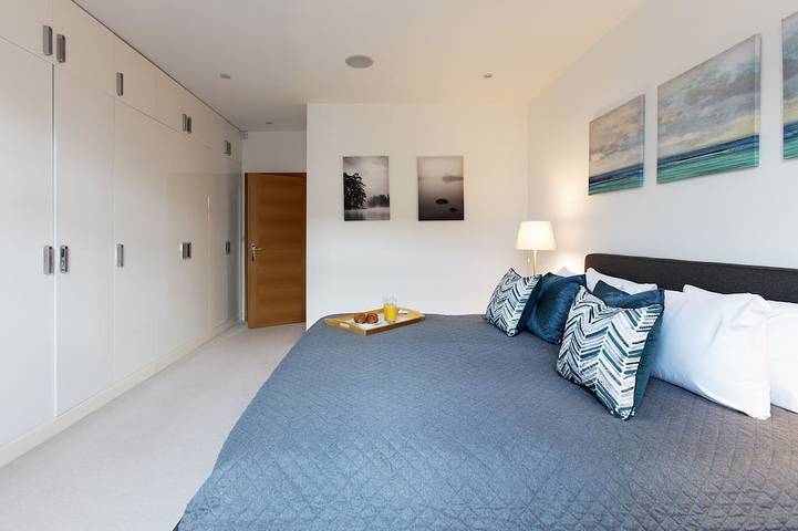 Gîte pour 8 personnes, avec balcon à Windsor - 3