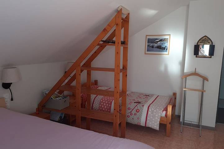 Gîte pour 4 personnes, avec balcon à Saint-Claude (Jura) - 3