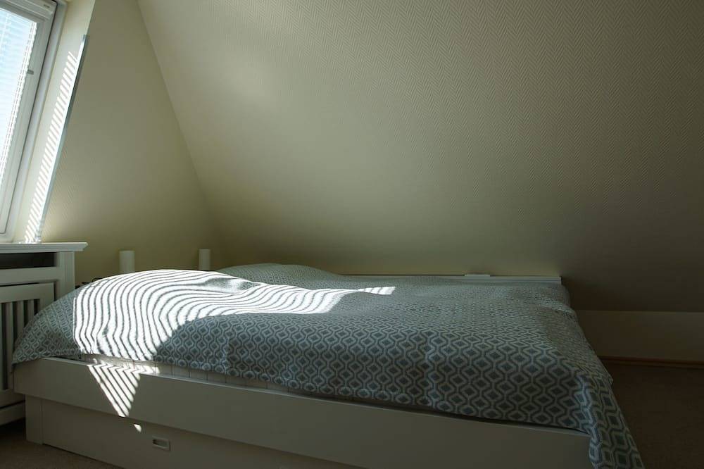 Ganze Wohnung, Gepflegte, helle Wohnung mit Weitblick über die Felder Morsums in ruhiger Lage in Sylt-Ost, Sylt (Gemeinde)