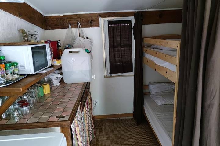 Location de vacances pour 6 personnes, avec terrasse et jardin dans Plage de la Madrague (Giens) - 2
