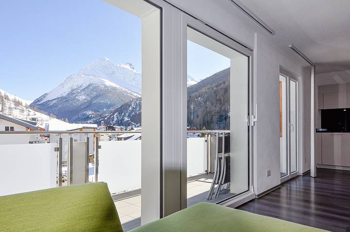 Ferienwohnung für 8 Personen, mit Balkon und Terrasse sowie Sauna und Ausblick in Saas-Grund - 3