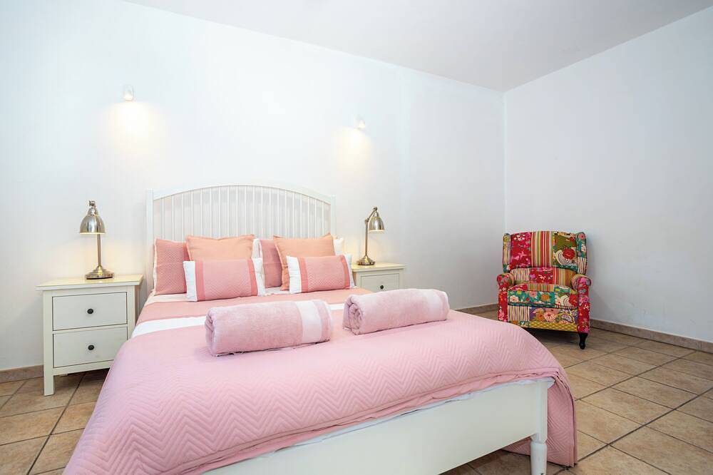 Villa Nicole, Macher, mit beheiztem Pool, Wlan und Panoramablick in Mácher, Tías