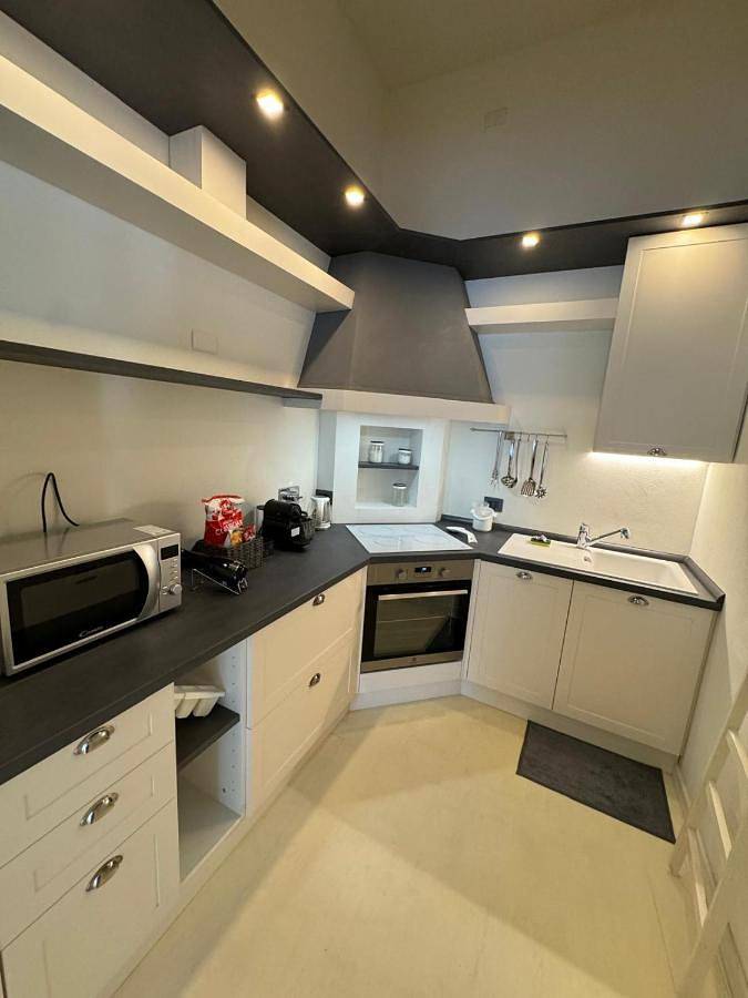 Gîte pour 4 personnes, avec vue et terrasse, animaux acceptés à Acqui Terme - 2