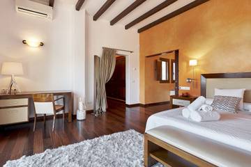 Casa De Vacaciones para 8 Personas en Sant Carles de Peralta, Santa Eulària des Riu, Foto 4