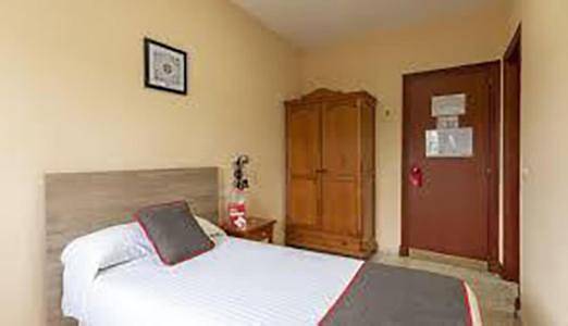 Hôtel pour 2 personnes, avec terrasse à Utrera - 4