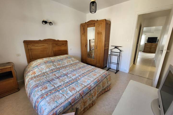 Location de vacances pour 4 personnes, avec jacuzzi et piscine à Le Malzieu-Ville - 4