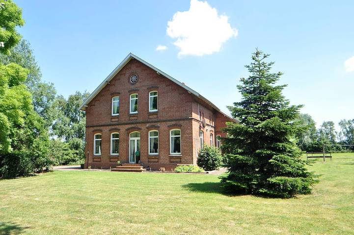 Ferienhaus für 15 Personen, mit Garten - 1