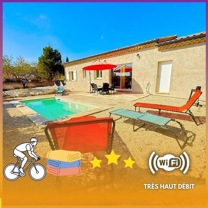 Villa pour 6 personnes, avec Terrasse et Jardin ainsi que Piscine et Vue