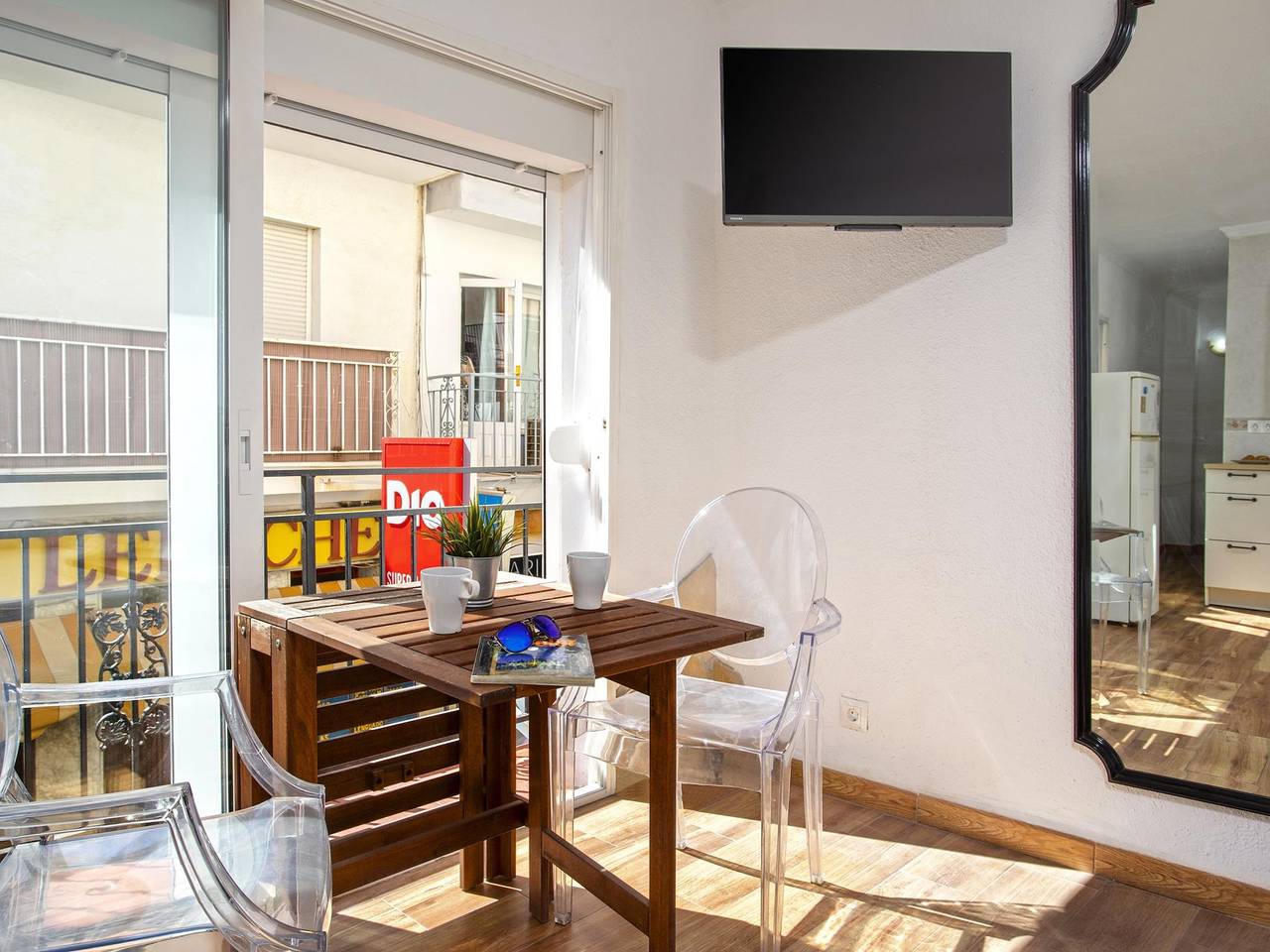 Entire studio, Sunstay Dream Flat I Carihuela Beach Torremolinos in La Carihuela, Torremolinos