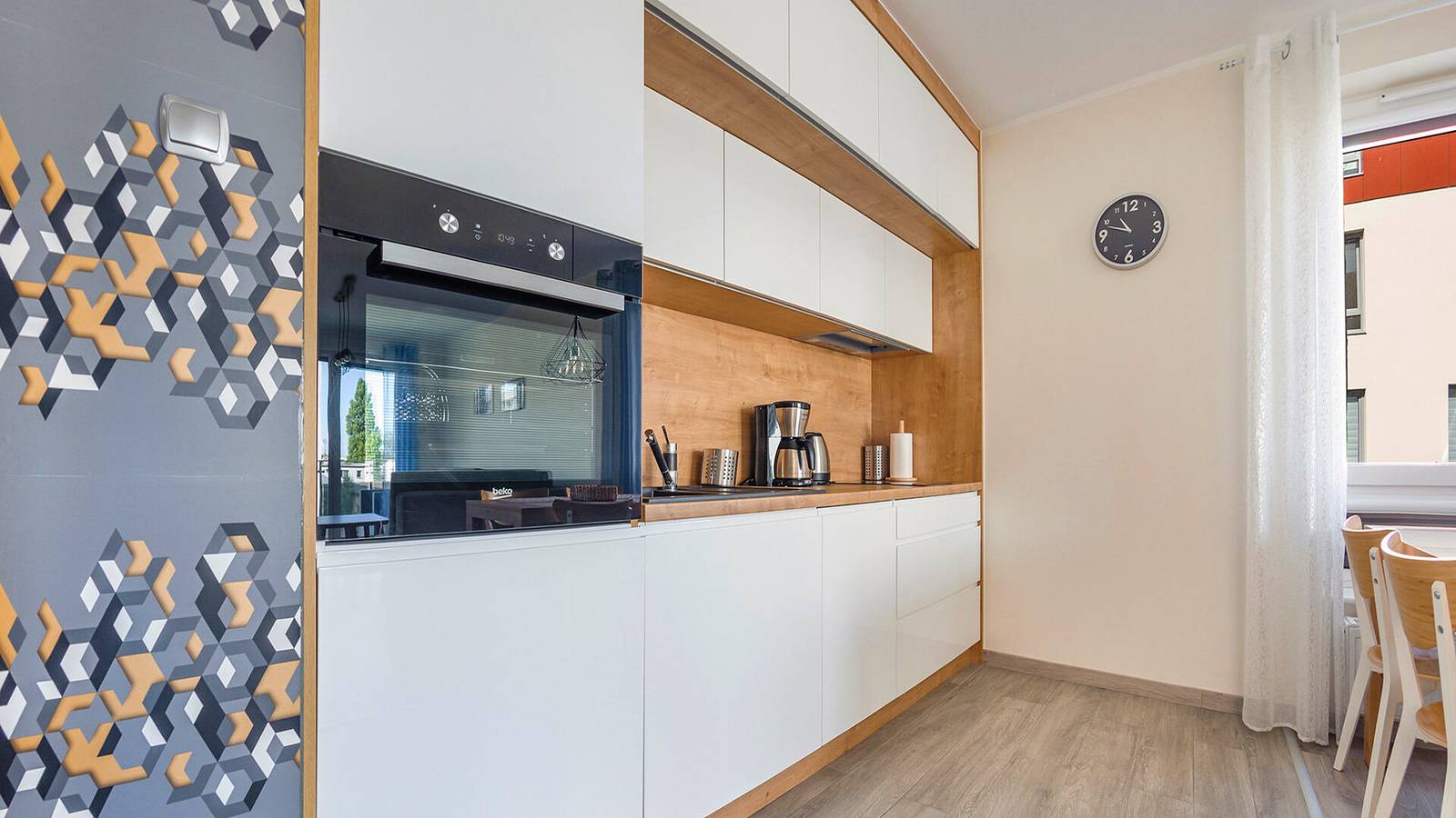 Cały apartament wypoczynkowy, Apartament wakacyjny dla 4 osób z balkon in Kołobrzeg, Morze Bałtyckie