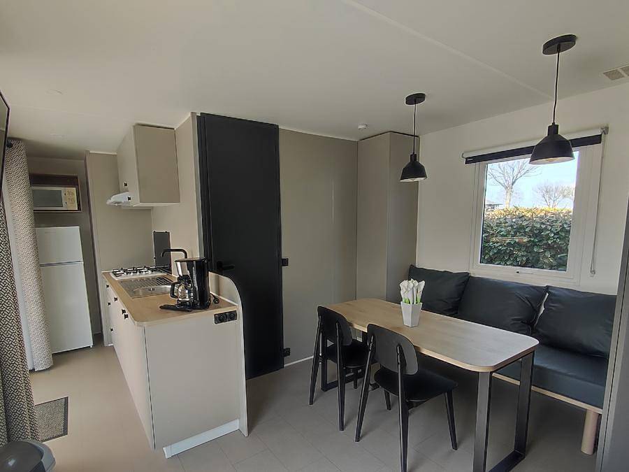 Camping Sunêlia la Baie de Saint Pol - Mobilhome 4 personas - Prestige Plus - 2 habitaciones - 27m² - Francia in Saint-Pol-de-Léon, Ceinture Dorée