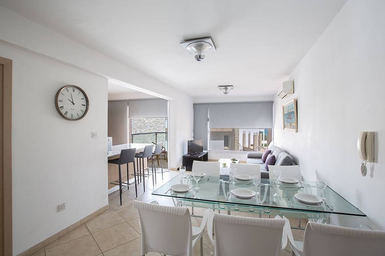 Apt Lasonos Asimi - Luxury 3 Bedroom Appartment - Protaras Apt with Communal Pool on Fig Tree Bay in Protaras, South Cyprus