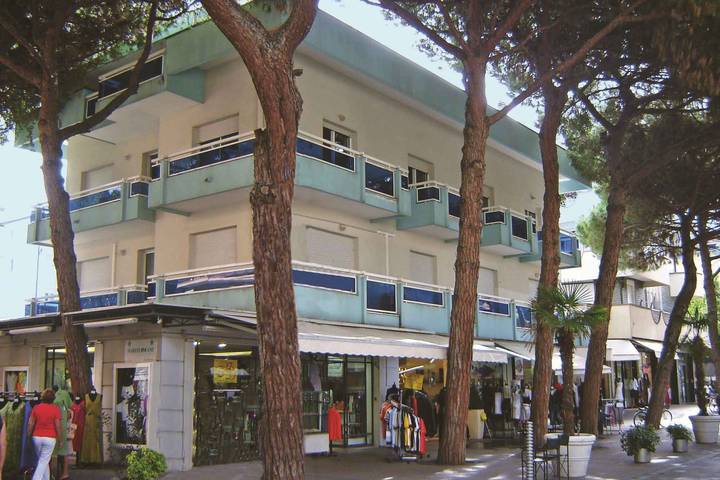 Ferienwohnung für 4 Personen, mit Balkon in Riccione