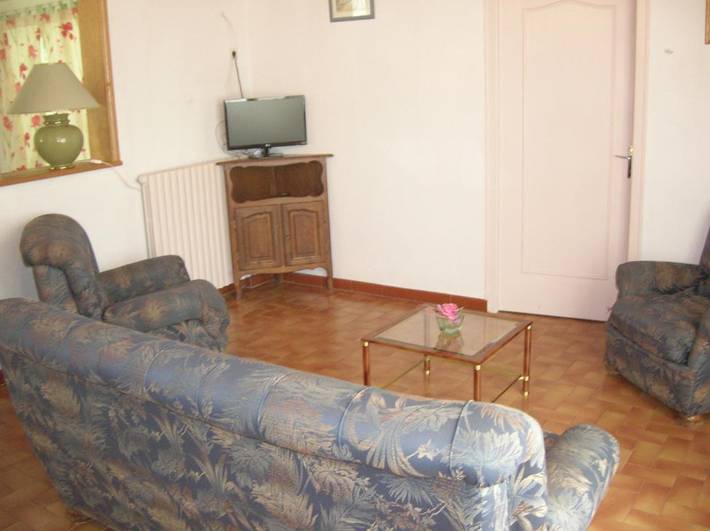 Gîte pour 5 personnes avec jardin in Dole, Jura