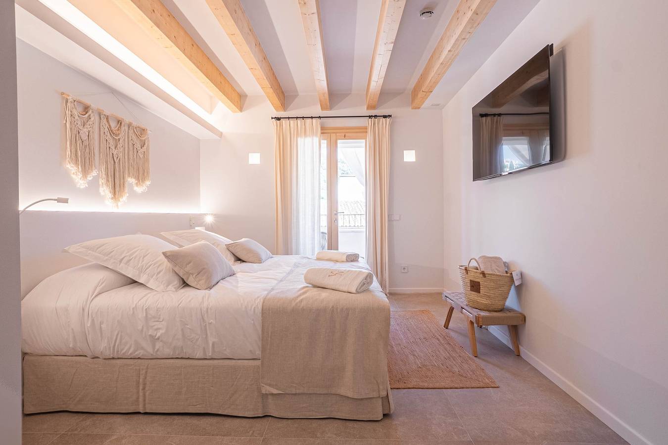 Zimmer '202 - Doble Deluxe Vista Castillo' mit Meerblick, Wlan und Klimaanlage in Capdepera, Mallorca Osten