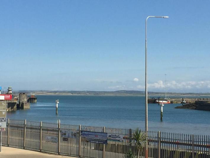 Gîte pour 2 personnes, avec vue et terrasse, animaux acceptés à Holyhead - 4