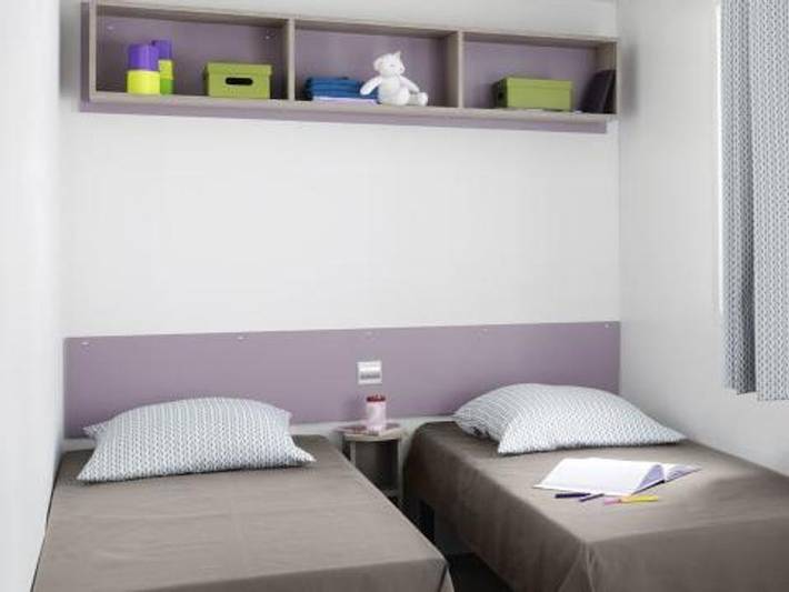 Camping le Rouge Gorge 10' Puy du Fou - Mobilheim 4 personen - Mobilhome 23M² (2 Schlafzimmer) Eco 4 Personen 4 pers in Saint-Laurent-sur-Sèvre, Loire-Tal
