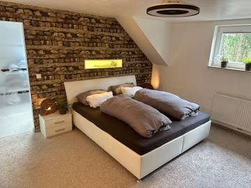 Ferienwohnung für 4 Personen, mit Garten und Whirlpool in Bad Elster