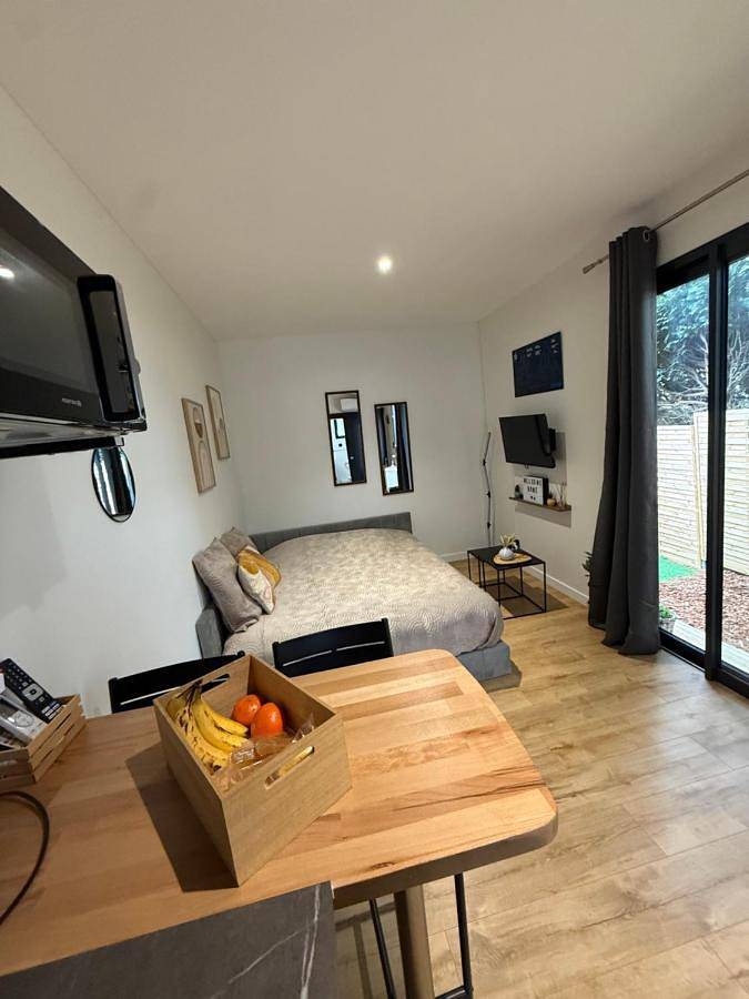 Location de vacances pour 2 personnes, avec jardin et terrasse à Montry - 2