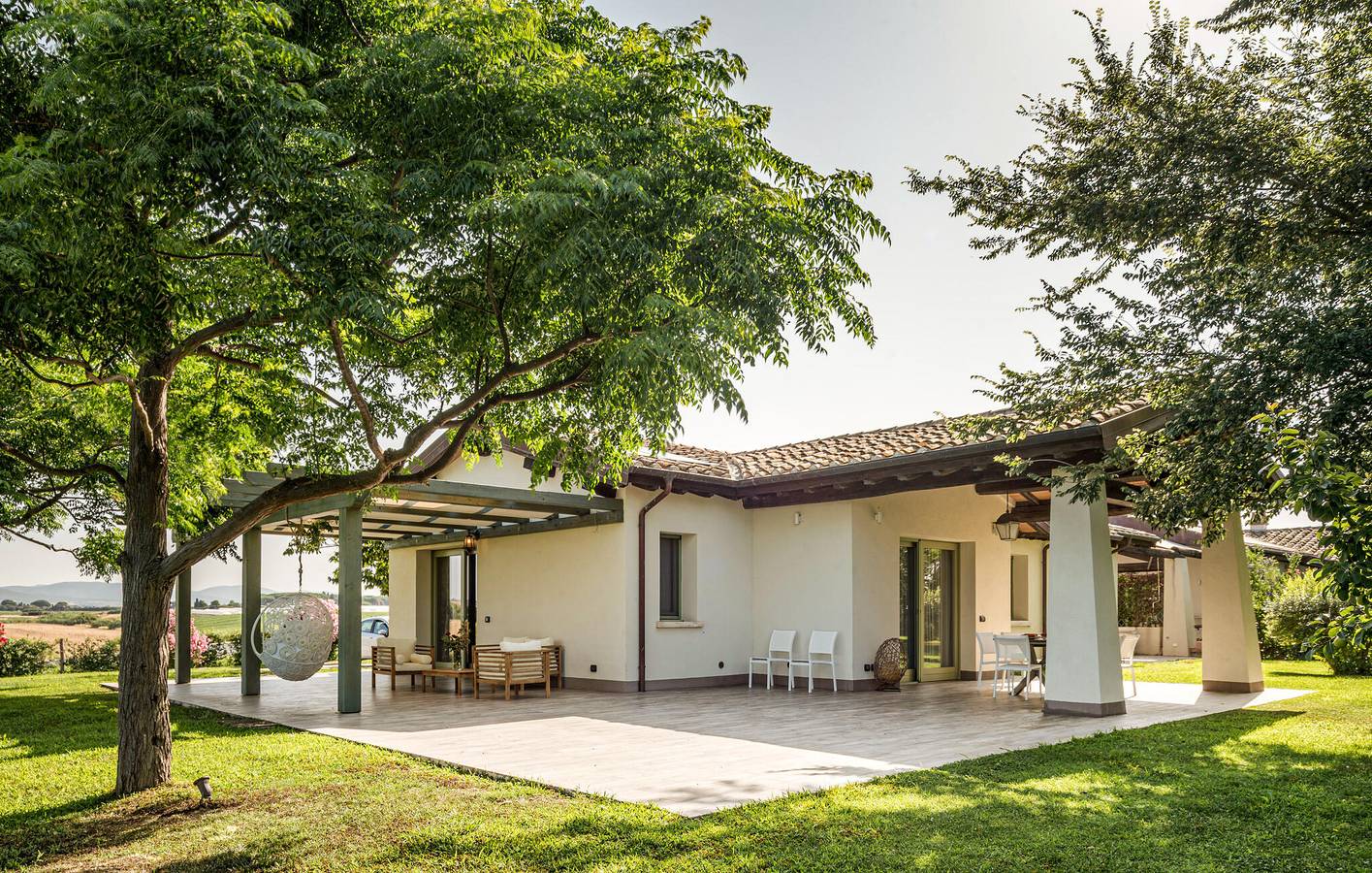 Accogliente appartamento con piscina e terrazza, a 1,5 km da Pescia Romana in Montalto di Castro, Provincia di Viterbo