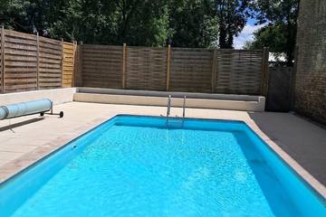 Location de vacances pour 10 personnes, avec jardin à La Caillère-Saint-Hilaire