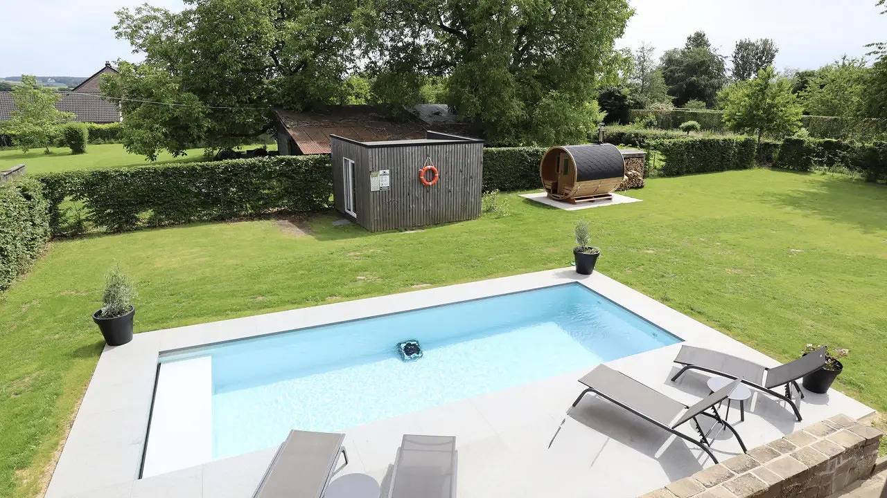 Ferienhaus für 10 Personen (300 m²) in Gesves in Gesves, Region Namur