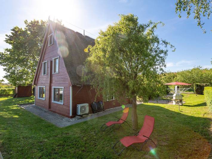 Ferienwohnung für 5 Personen, mit Garten und Terrasse sowie Seeblick, kinderfreundlich am Greifswalder Bodden - 2
