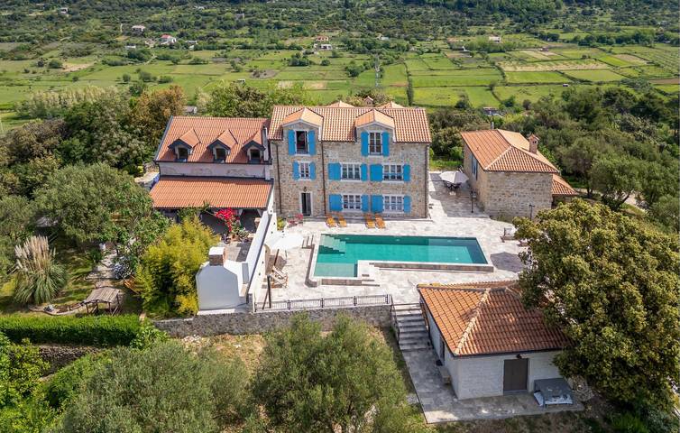 Ferienhaus für 2 Personen, mit Terrasse und Garten auf Rab