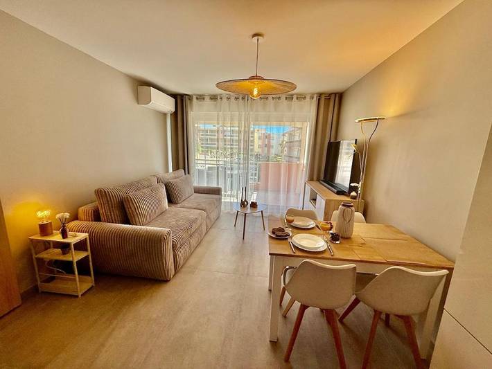 Gîte pour 4 personnes, avec balcon et vue dans Plage Des Tamaris Cavalaire Sur Mer - 4