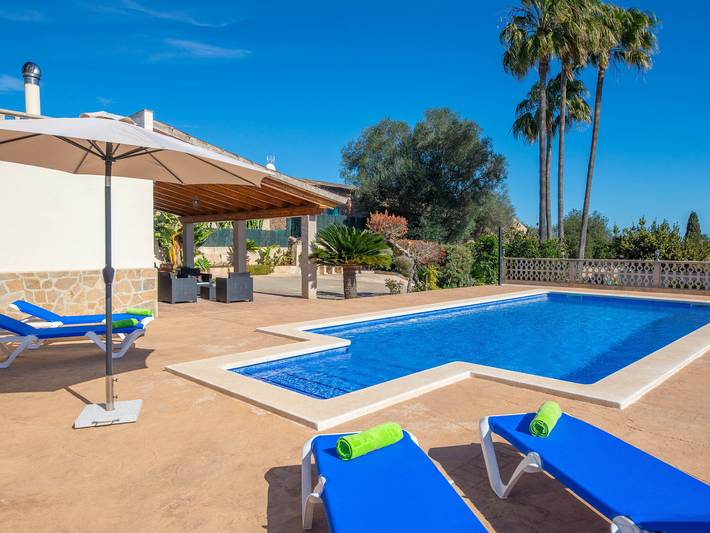 Casa de vacaciones para 4 personas, con piscina en Ariany