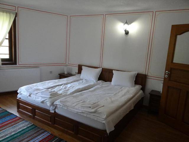 Maison d’hôte pour 2 personnes, avec terrasse ainsi que jardin et vue, animaux acceptés à Koprivchtitsa - 3