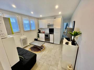 Gîte pour 4 personnes, avec vue et terrasse à Vaires-sur-Marne