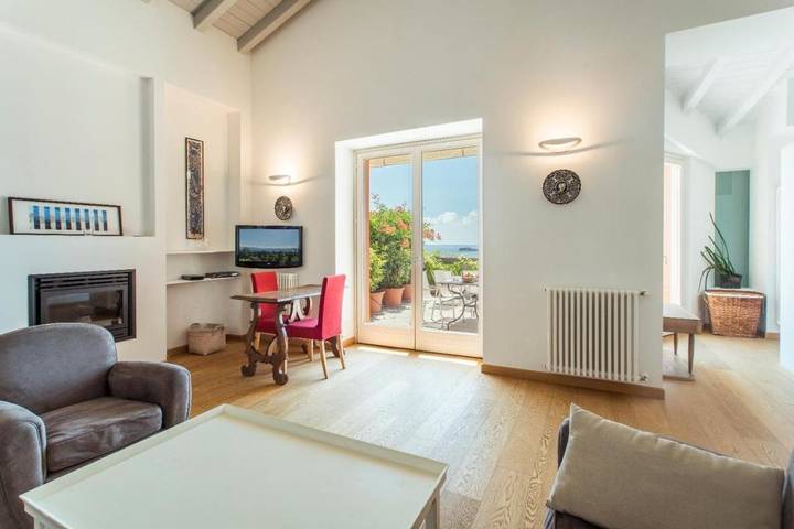 Ferienhaus für 6 Personen, mit Balkon und Seeblick in Gardone Riviera - 4