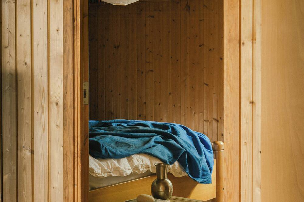 Originelles Design im 70er-Jahre-Ferienhaus bei Liseleje in Liseleje, Kattegat Küste