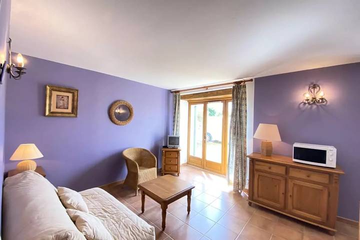 Studio pour 2 personnes, avec piscine et jardin - 1