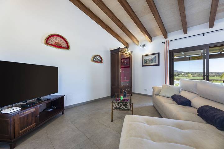 Finca Son Guillot D´en Pedro in Ariany, Majorca Center