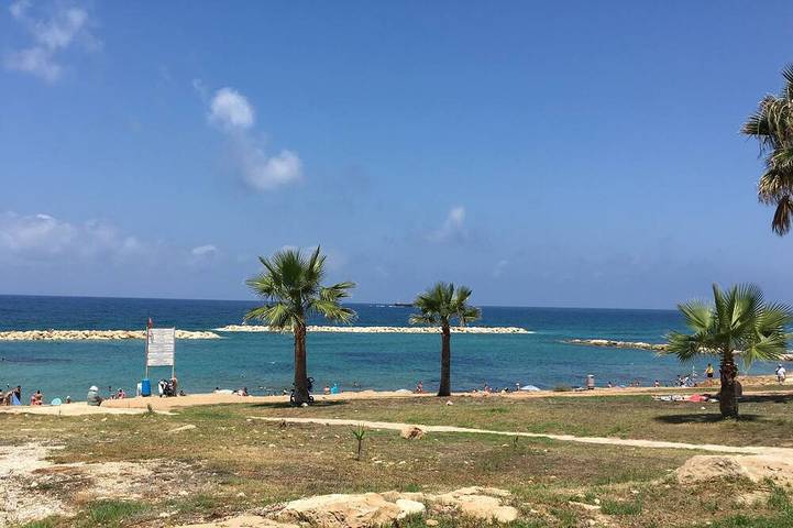 Apartment for 4 people, with balcony and pool in Paphos