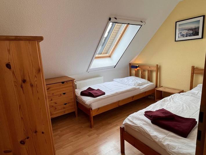 Ferienwohnung für 8 Personen, mit Balkon und Garten in Zingst - 4
