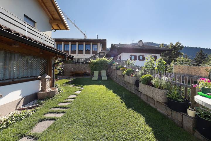 Appartamento per 5 persone, con Balcone e Giardino in Val d’Ega