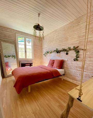 Cottage pour 4 personnes, avec jardin et terrasse dans Niolon
