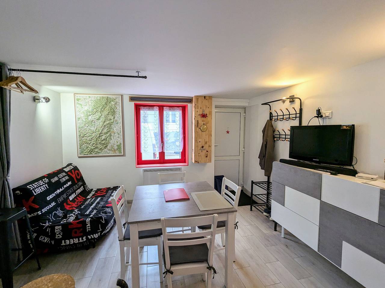 Gemütliches Stadthaus in Naturnähe, ideal für 4 Personen in Raon-l'Étape, Sankt Didel