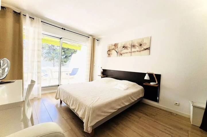 Gîte pour 4 personnes, avec piscine et balcon dans Port Gregau - 2