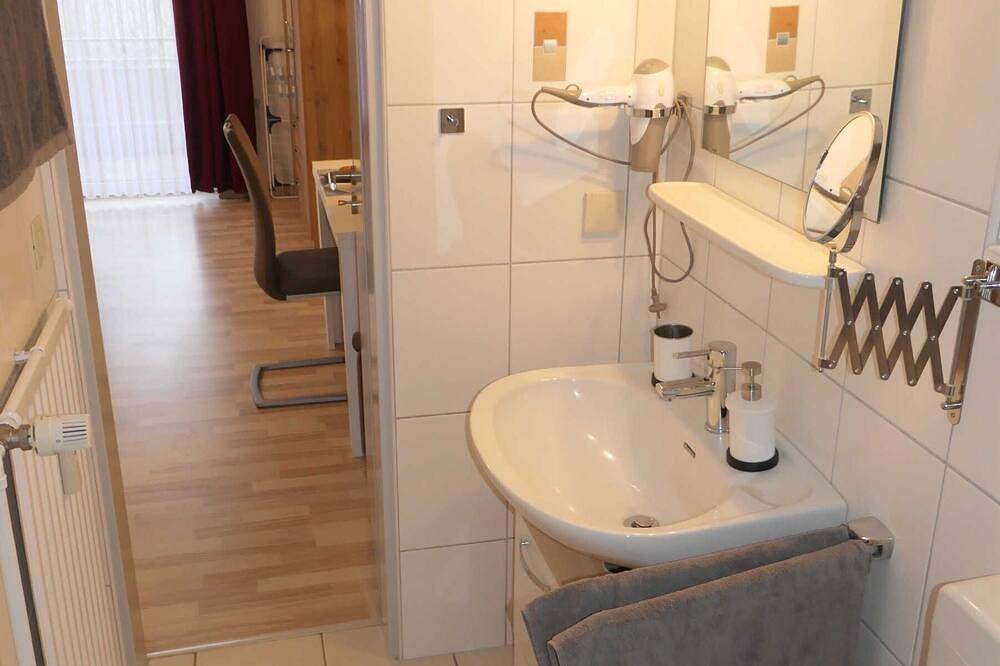 Entire apartment, Apartment Uhlennest with balcony and elevator - Apartment Uhlennest in Bad Bevensen, Landkreis Uelzen