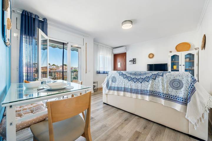 Ferienwohnung für 6 Personen, mit Balkon, mit Haustier in Torredembarra - 2