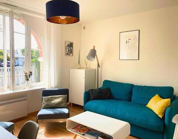 Gîte pour 5 personnes, avec vue et jardin dans Saint-Énogat