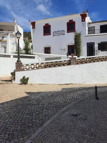 Cottage pour 4 personnes, avec terrasse dans Alte