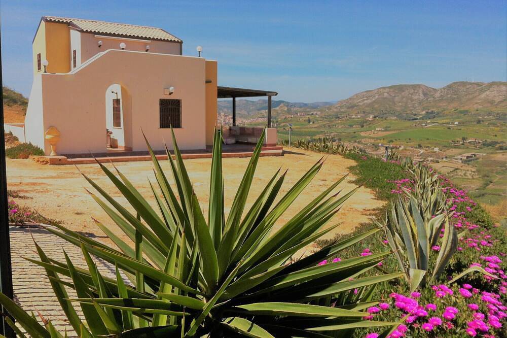 Casa vacanza a Realmonte a partire da 115€ a notte