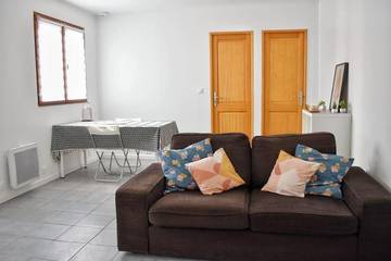Gîte pour 2 personnes, avec jardin à Orly (Île de France)