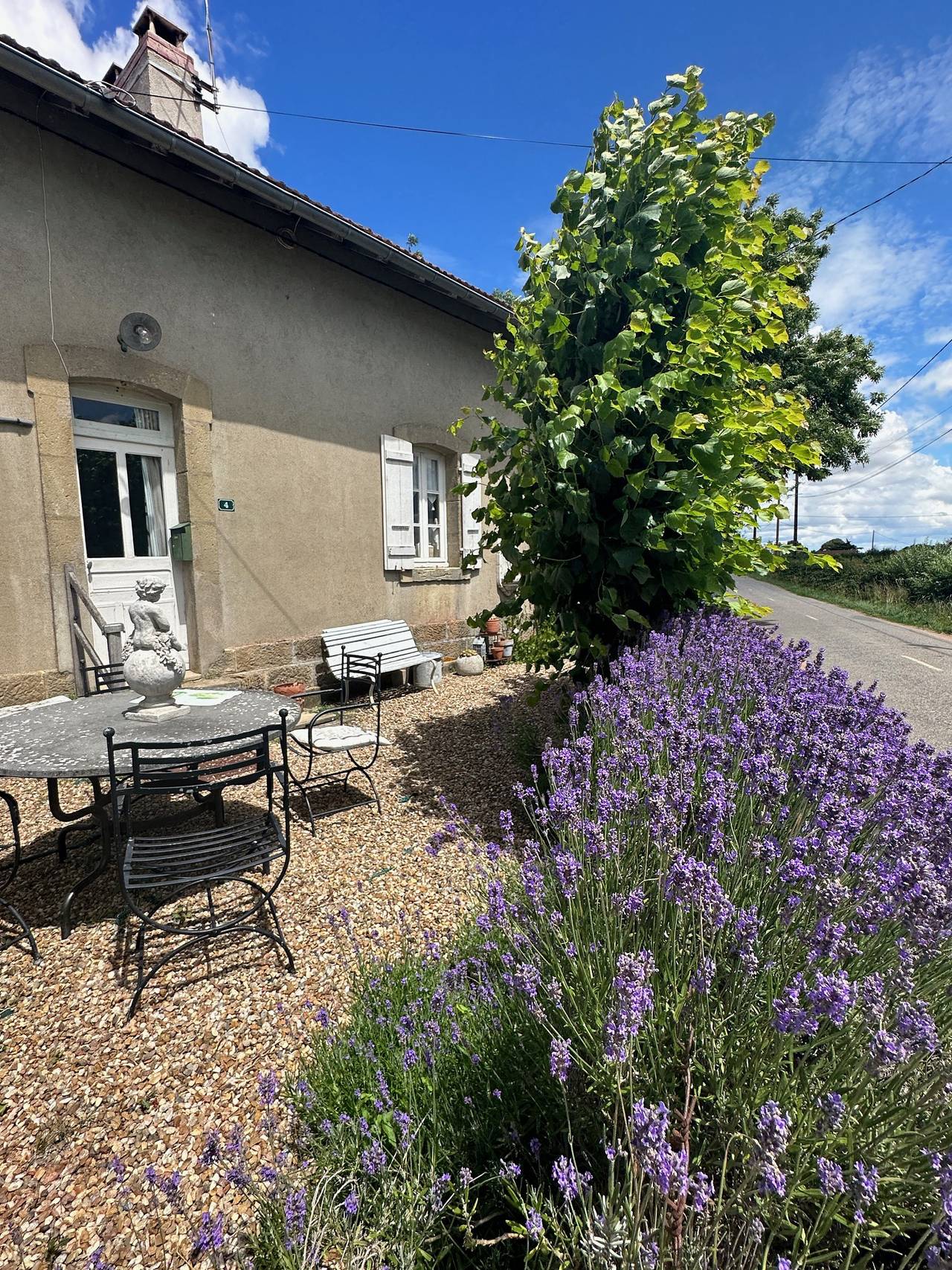 Romantisch Spoorweghuisje in de Bourgogne in Liernais, Région de Beaune