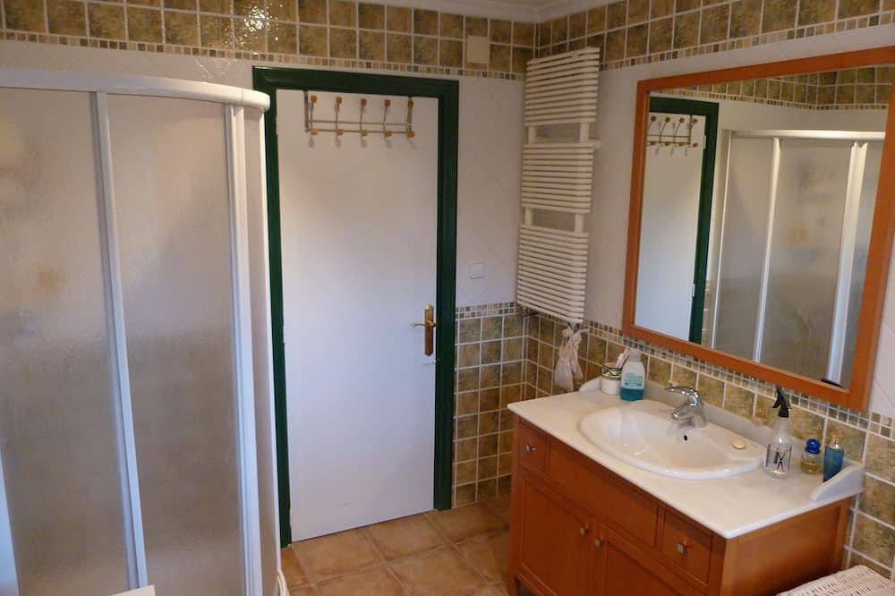 Casa Campo En Castalla. Alicante \nsolo Temporada. 6 personas. in Castalla, Interior de Alicante